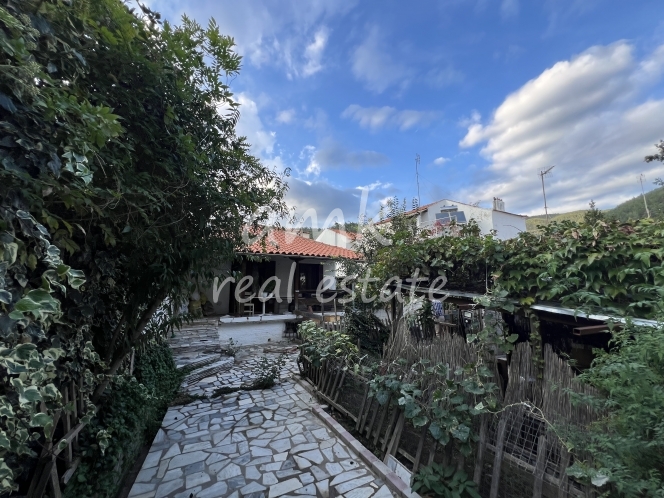 property-img