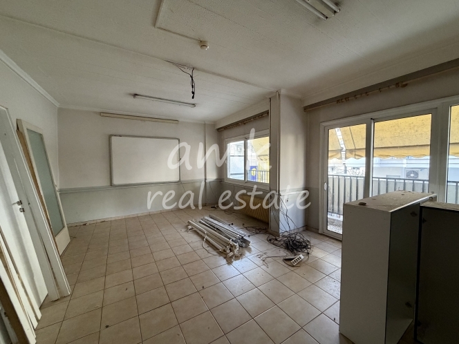 property-img