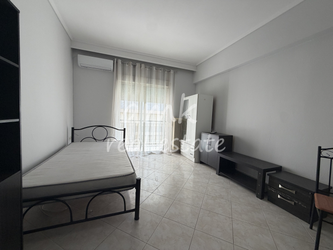 property-img