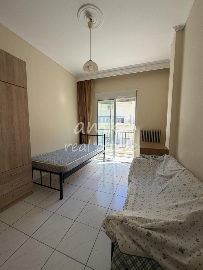 property-img